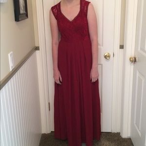 Dresses - Burgundy formal dress Dresses - Burgundy formal dress
